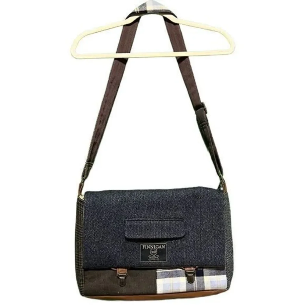 Finnigan‎ Sew Much Style Messenger Crossbody Bag Gray Blue Brown One Size